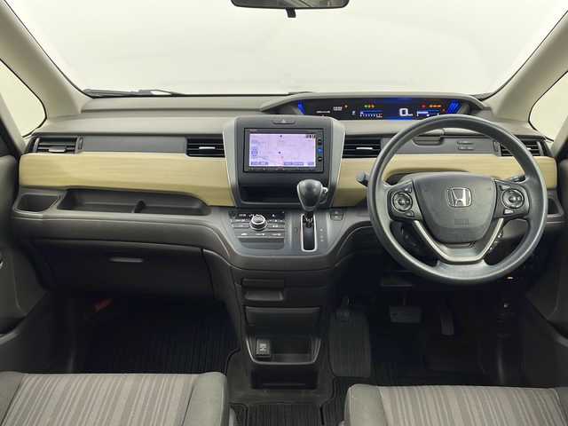 ホンダ フリード G ホンダセンシング 栃木県 2016(平28)年 9.1万km コバルトブルーパール 禁煙車/純正メモリーナビ/・CD/DVD/SD/iPod/BT/フルセグ/ホンダセンシング/・衝突軽減ブレーキ/・レーンキープアシスト/・レーダークルーズコントロール/・先行車発進お知らせ/両側電動スライドドア/ビルトインETC/純正マット/電動格納ミラー/保証書/取扱説明書