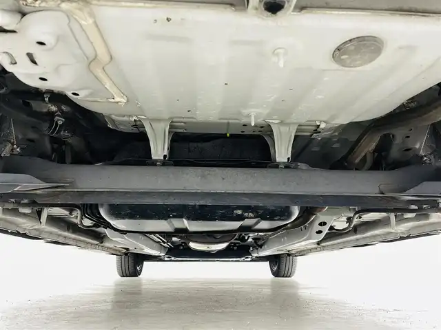 三菱 ｅＫクロススペース G プラスエディション 福島県 2021(令3)年 6.1万km シルキーホワイト e-Assist/・衝突被害軽減ブレーキシステム/・踏み間違い衝突防止アシスト/・車線逸脱警報システム/・オートマチックハイビーム/・先行車発進通知/・標識検知機能/・エマージェンシーストップ/・シグナルシステム/・オートライトコント/・ロールマルチアラウンドモニター/純正ナビゲーション/・型式：MM320D-LM/・Bluetooth/TV/CD/DVD/SD/USB/AUX/AM・FM/・バックカメラ/360°カメラ/・ETC/両側パワースライドドア/純正フロアマット/ドアバイザー/電動格納ウィンカーミラー/プッシュスタート/・スマートキー/革巻きステアリング/・ステアリングスイッチ