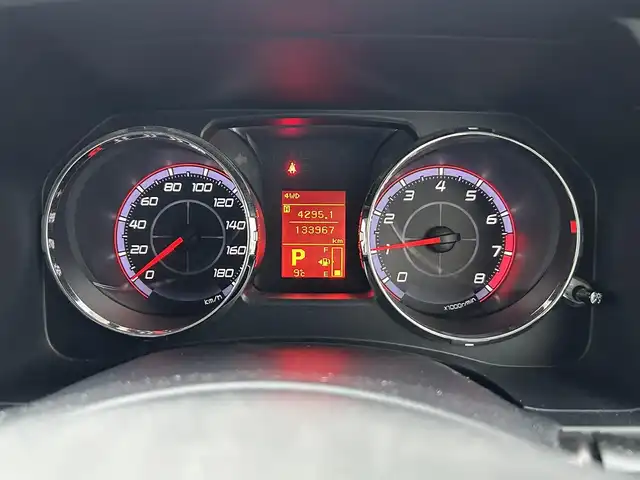 三菱 デリカＤ：５ シャモニー 道南・函館 2009(平21)年 13.4万km ディープブラックマイカ /純正ナビ//フルセグTV//CD・DVD・HDD//夏冬タイヤ//純正エンジンスターター//バックカメラ//サイドカメラ//純正フリップダウンモニター//両側パワースライドドア//前席シートヒーター//スマートキー