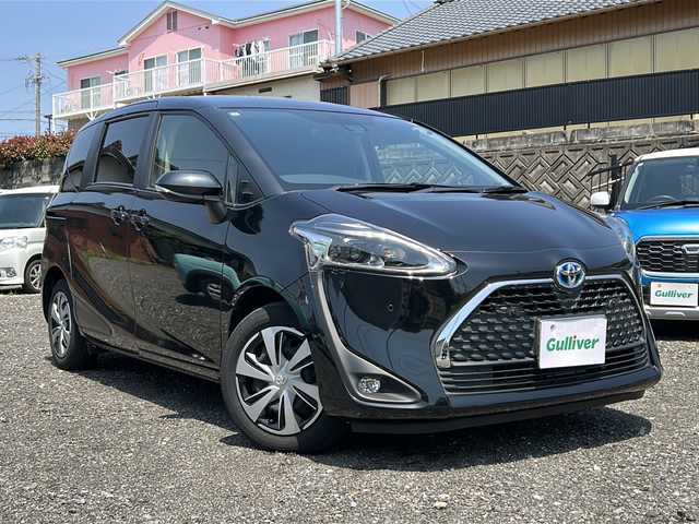 トヨタ シエンタ ハイブリッド ファンベースG クエロ 愛知県 2021(令3)年 3.3万km ブラックマイカ /禁煙車/ワンオーナー//社外９インチナビ・フルセグTV/　(AVIC-RQ911)//ビルトインETC2.0//バックカメラ//両側パワースライドドア//トヨタセーフティセンス//PCS/LDA/AHB//クリアランスソナー//ドライブレコーダー//LEDオートライト//ステアスイッチ//電動格納ミラー//純正フロアマット//新車保証書/取扱説明書//スペアキー