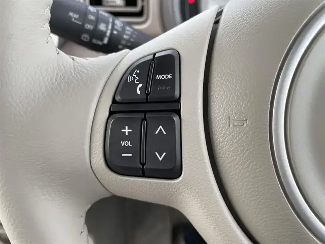 スズキ ラパン X 千葉県 2024(令6)年 0.4万km トラッドカーキメタリック 純正ディスプレイオーディオ/(BT/FM/AM)/デジタルインナー型前後ドラレコ/バックカメラ/衝突被害軽減システム/車線逸脱警報/横滑り防止装置/ETC/アイドリングストップ/LEDヘッドライト/オートライト/ウィンカーミラー/電動格納ミラー/純正14インチAW/前席シートヒーター/シートリフター/プッシュスタート/スマートキー/純正フロアマット/純正ドアバイザー/スペアキー/取扱説明書/保証書