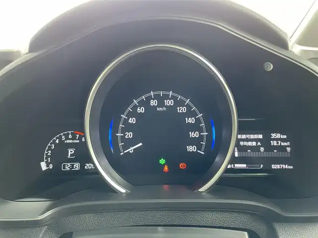 ホンダ フィット 13G L ホンダセンシング 千葉県 2019(令1)年 2.9万km ブリリアントスポーティブルーメタリック2トーン Honda SENSING/・衝突軽減ブレーキ/・誤発進抑制機能/・歩行者事故低減ステアリング/・路外逸脱抑制機能/・アダプティブ・クルーズ・コントロール/・車線維持支援システム/・先行車発進お知らせ機能/純正ナビ/・CD/ラジオ/TV/BTオーディオ/バックカメラ/アイドリングストップ/ETC/LEDヘッドランプ/保証書/取扱説明書/スペアキー