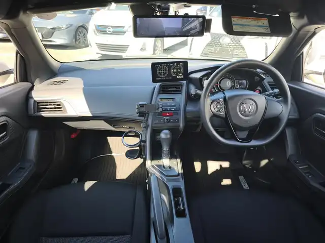 ホンダ Ｓ６６０ β 熊本県 2016(平28)年 6.8万km プレミアムスターホワイトP 純正ディスプレイオーディオ/【Bluetooth/HDMI/USB】/バックカメラ/衝突軽減システム/デジタルインナーミラー/オートLEDライト/ウィンカーミラー/純正前15/後16インチAW/ドライブレコーダー/ETC/純正フロアマット/プッシュスタート/スマートキー/横滑り防止装置/ABS/盗難防止装置/保証書/取扱説明書