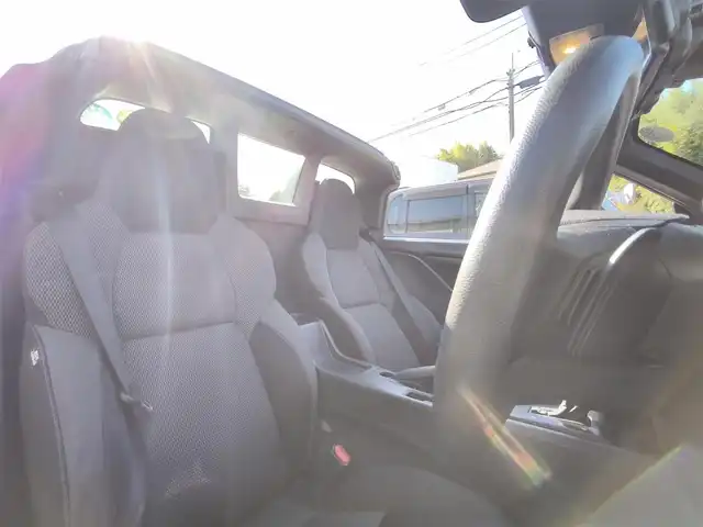 ホンダ Ｓ６６０ β 熊本県 2016(平28)年 6.8万km プレミアムスターホワイトP 純正ディスプレイオーディオ/【Bluetooth/HDMI/USB】/バックカメラ/衝突軽減システム/デジタルインナーミラー/オートLEDライト/ウィンカーミラー/純正前15/後16インチAW/ドライブレコーダー/ETC/純正フロアマット/プッシュスタート/スマートキー/横滑り防止装置/ABS/盗難防止装置/保証書/取扱説明書