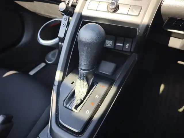 ホンダ Ｓ６６０ β 熊本県 2016(平28)年 6.8万km プレミアムスターホワイトP 純正ディスプレイオーディオ/【Bluetooth/HDMI/USB】/バックカメラ/衝突軽減システム/デジタルインナーミラー/オートLEDライト/ウィンカーミラー/純正前15/後16インチAW/ドライブレコーダー/ETC/純正フロアマット/プッシュスタート/スマートキー/横滑り防止装置/ABS/盗難防止装置/保証書/取扱説明書