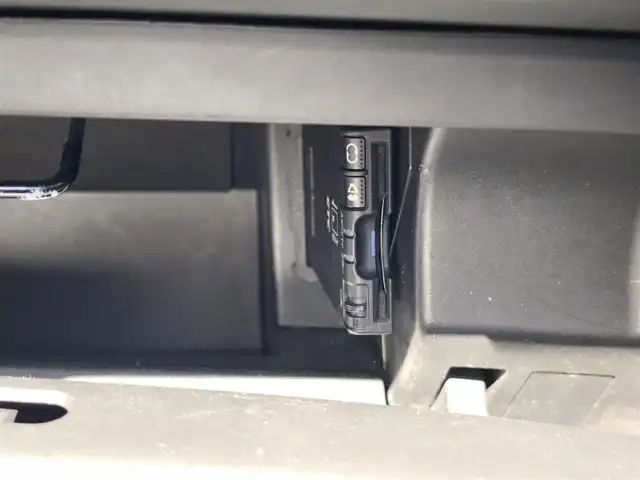 ホンダ Ｓ６６０ β 熊本県 2016(平28)年 6.8万km プレミアムスターホワイトP 純正ディスプレイオーディオ/【Bluetooth/HDMI/USB】/バックカメラ/衝突軽減システム/デジタルインナーミラー/オートLEDライト/ウィンカーミラー/純正前15/後16インチAW/ドライブレコーダー/ETC/純正フロアマット/プッシュスタート/スマートキー/横滑り防止装置/ABS/盗難防止装置/保証書/取扱説明書