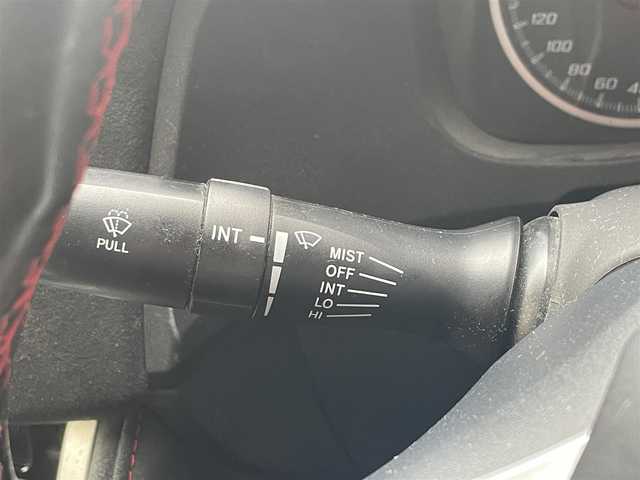 トヨタ ８６ GT リミテッド 愛知県 2018(平30)年 8.3万km ピュアレッド ワンオーナー　/純正ＳＤナビ　/フルセグ　/バックカメラ　/ＥＴＣ　/ＬＥＤヘッド　/ＴＲＤスポイラー　/クルーズコントロール　/オートライト　/スマートキー　/ハーフレザー　/シートヒーター　/Ｂｌｕｅｔｏｏｔｈ