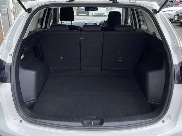マツダ ＣＸ－５ 20S 岐阜県 2014(平26)年 7.7万km クリスタルホワイトパールマイカ 禁煙車/純正SDナビ/AM/FM/CD/DVD/BT/AUX/フルセグTV/バックカメラ/クルーズコントロール/衝突軽減ブレーキ/トラクションコントロールシステム/istop/ヘッドライトレベライザー/オートライト/ステアリングスイッチ/AC/トノカバー/スタッドレスAWセット積込