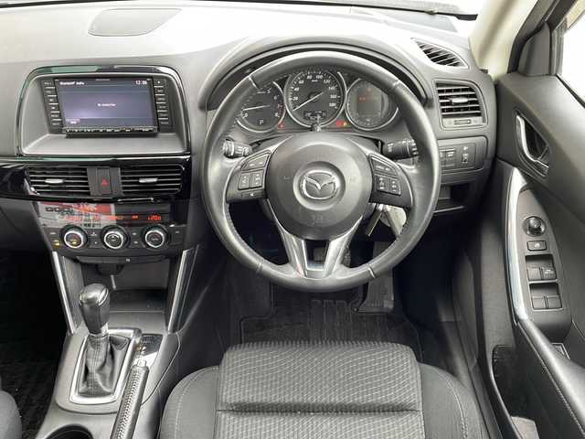 マツダ ＣＸ－５ 20S 岐阜県 2014(平26)年 7.7万km クリスタルホワイトパールマイカ 禁煙車/純正SDナビ/AM/FM/CD/DVD/BT/AUX/フルセグTV/バックカメラ/クルーズコントロール/衝突軽減ブレーキ/トラクションコントロールシステム/istop/ヘッドライトレベライザー/オートライト/ステアリングスイッチ/AC/トノカバー/スタッドレスAWセット積込