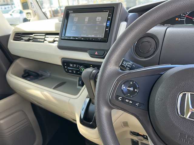 ホンダ Ｎ ＢＯＸ G スロープLホンダセンシング 岐阜県 2018(平30)年 7.2万km プレミアムイエローパールⅡ ワンオーナー/スローパー付き車イス仕様車/純正メーカーOPナビ【Gathers:VXM-165VFi】/（フルセグ.BT.CD.DVD.FM.AM.SD）/バックカメラ/コーナーセンサー（F/R）/Gathersドライブレコーダー/ビルドインETC/衝突被害軽減ブレーキ/先行車発進お知らせ機能/路外逸脱抑制機能/レーンキープアシスト/標識認識機能/レーダークルーズコントロール/シートヒーター（D/N）/両側パワースライドドア/ステアリングスイッチ/LEDヘッドライト/オートライト/純正ドアバイザー/純正フロアラバーマット/ISOFIX/ウインカーミラー/プッシュスタート/スマートキー