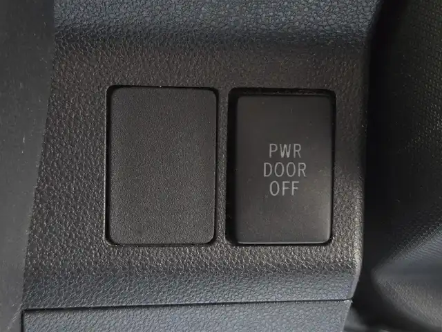 ダイハツ タント カスタム RS SA 鹿児島県 2014(平26)年 5.8万km ファイアークォーツレッドM 純正ＳＤナビ（ＮＭＺＰ－Ｗ６４Ｄ）　/バックカメラ/Ｂｌｕｅｔｏｏｔｈオーディオ　/ＥＴＣ　/フルセグテレビ　/両側パワースライドドア　/スマートアシスト　/純正アルミホイール（１５インチ）　/横滑り防止装置/プッシュスタート/スマートキー/Ｗエアバック