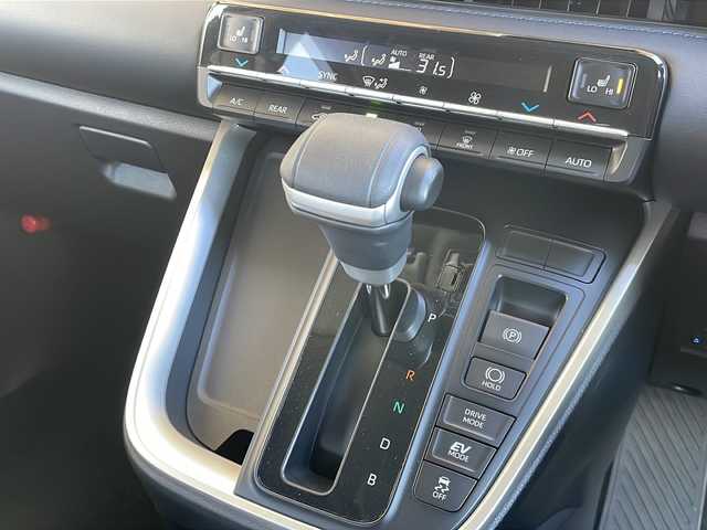 トヨタ ヴォクシー ハイブリッド S－Z 長野県 2022(令4)年 5.3万km アティチュードブラックマイカ ４ＷＤ/トヨタセーフティセンス/純正ディスプレイオーディオ/ナビ・フルセグTV/バックカメラ/ETC2.0/OPプロジェクターＬＥＤヘッドライト/ハーフレザーシート/シートヒーター/ＡＣ１００Ｖ/ＰＫＳＢ