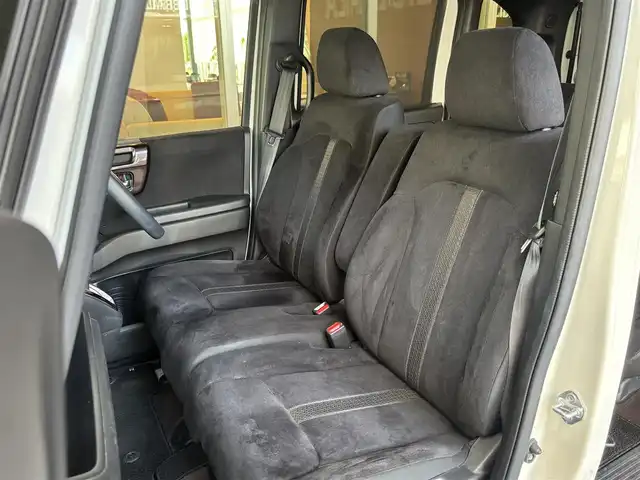 ホンダ Ｎ ＢＯＸ カスタム G L ホンダセンシング 沖縄県 2019(令1)年 6.5万km プラチナホワイトパール 禁煙車　/県外仕入　/両側パワースライドドア/ホンダセンシング　/純正ナビ　（VMX-204VFi）/（フルセグＴＶ　Ｂｌｕｅｔｏｏｔｈ接続　ＣＤ　ＤＶＤ再生）　/バックカメラ　/コーナーセンサー/ビルドインＥＴＣ　/シートヒーター　/ＬＥＤヘッドライト　/オートライト　/フォグランプ