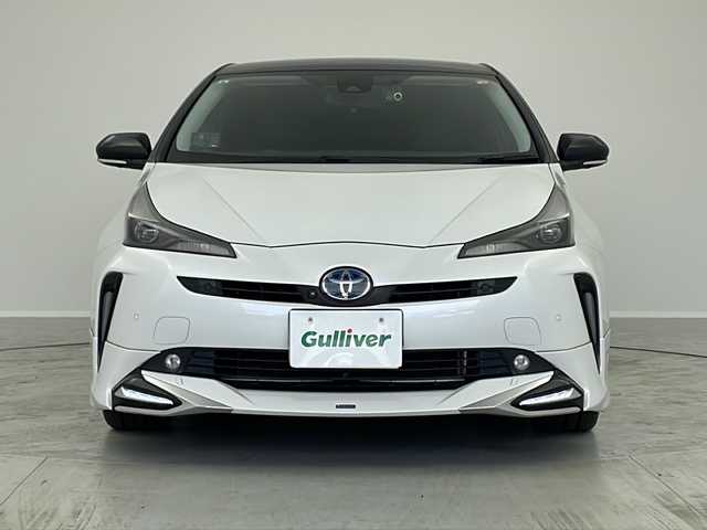 トヨタ プリウス S ツーリングセレ ブラックED 茨城県 2021(令3)年 4.2万km 白Ⅱ モデリスタフルエアロ　純正９型ディスプレーオーディオナビ　バックモニター　フルセグＴＶ　衝突軽減ブレーキ　シートヒーター　アダプティブクルーズコントロール　ＬＥＤライト　ドラレコ　ビルトインＥＴＣ