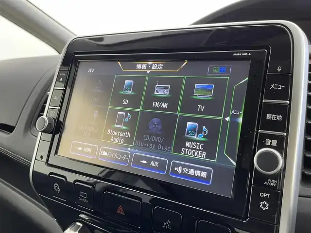 日産 セレナ e－パワー ハイウェイスター V 群馬県 2019(平31)年 3.3万km ブリリアントシルバー 禁煙車　純正９インチナビ　フリップダウンモニター　全方位カメラ　追従クルーズコントロール　プロパイロット　フリップダウンモニター　デジタルインナーミラー　両側パワースライドドア　ビルトインETC　ドライブレコーダー　衝突軽減システム　プッシュスタート　スマートキー　横滑り防止装置　オートエアコン
