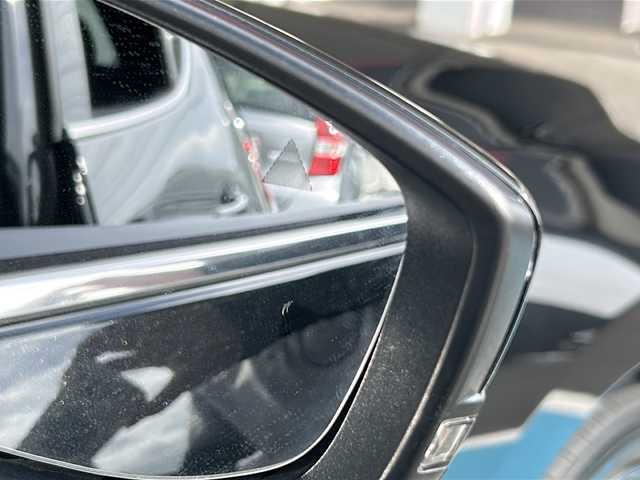 マツダ マツダ３ファストバック 15S ツーリング 広島県 2019(令1)年 3.2万km ジェットブラックマイカ ３６０°ビュー・モニター＋ドライバー・モニタリング/衝突軽減ブレーキ/車線逸脱警報/純正マツダコネクトナビ/（Bluetooth/CD/DVD/HDMI/フルセグTV)/ETC/レーダークルーズコントロール/ブラインドスポットモニター/LEDヘッドライト/オートマチックハイビーム/純正18インチアルミホイール/純正フロアマット/横滑り防止装置/スペアキー1本/スマートキー/取扱説明書/保証書/電動格納ミラー