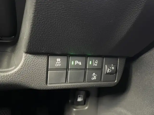 ホンダ Ｎ ＯＮＥ RS 埼玉県 2022(令4)年 2.9万km プラチナホワイトパール /6速MT//純正メモリナビ//フルセグTV//バックカメラ//CD/DVD/Bluetooth//アダプティブクルーズコントロール//前2席シートヒーター//ビルトインETC//スマートキー//LEDヘッドライト//LEDフォグ//CMBS 衝突軽減ブレーキ//LKAS 車線維持支援システム//バックソナー//W.サイド.カーテンエアバッグ//ABS//横滑り防止装置//オートライト//プライバシーガラス//純正15インチAW//新車時保証書//取扱説明書//ナビ取説
