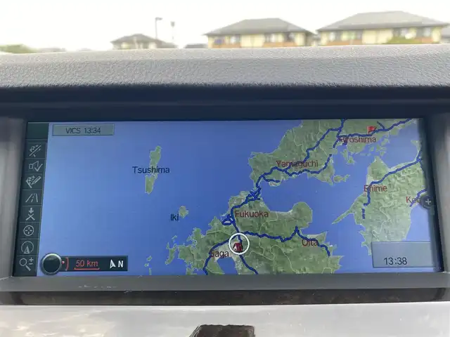 ＢＭＷ ５２８ｉ 30th アニバーサリーEd 福岡県 2011(平23)年 12.9万km カーボンブラックM 茶革/シートヒーター/パワーシート/純正ナビ/フルセグ/バックカメラ/ミラー型ETC/オートライト/パドルシフト/ドラレコ