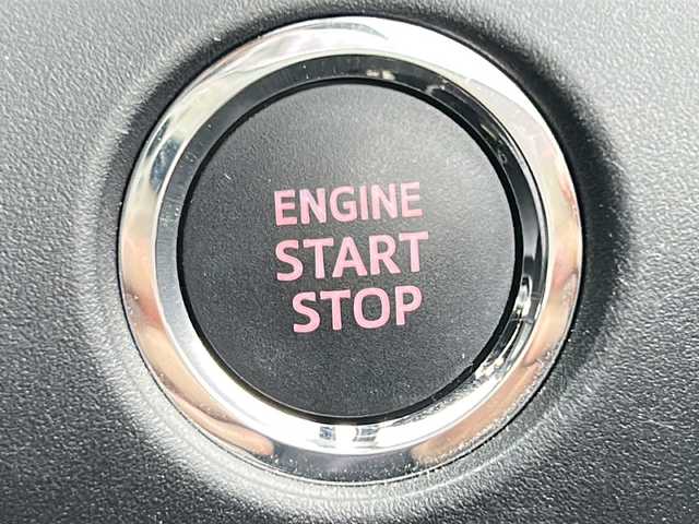 トヨタ エスクァイア Gi プレミアムパッケージ ブラックテーラード 茨城県 2020(令2)年 4.9万km ブラック 純正メモリナビ【】/(地デジTV・CD・DVD・BT・ラジオ再生)/両側パワースライドドア/クルーズコントロール/プリクラッシュセーフティ/コーナーセンサー/ハーフレザーシート/シートヒーター/ステアリングヒーター/ETC/バックカメラ/オートライト/LEDヘッドライト/純正15inアルミホイール/フロアマット/スマートキー