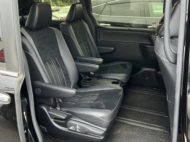 トヨタ エスクァイア Gi プレミアムパッケージ ブラックテーラード 茨城県 2020(令2)年 4.9万km ブラック 純正メモリナビ【】/(地デジTV・CD・DVD・BT・ラジオ再生)/両側パワースライドドア/クルーズコントロール/プリクラッシュセーフティ/コーナーセンサー/ハーフレザーシート/シートヒーター/ステアリングヒーター/ETC/バックカメラ/オートライト/LEDヘッドライト/純正15inアルミホイール/フロアマット/スマートキー