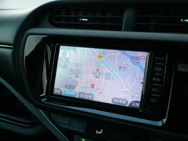 トヨタ アクア S スタイルブラック 静岡県 2017(平29)年 3.7万km ダークブルーマイカ ワンオーナー/禁煙車/セーフティーセンスC/プリクラッシュセーフティー/レーンディパーチャーアラート/オートマチックハイビーム/純正オプションナビ/バックカメラ/Bluetooth/ワンセグTV/スマートキー/スペアキー/フロアマット/ドアバイザー/新車保証書/取扱説明書