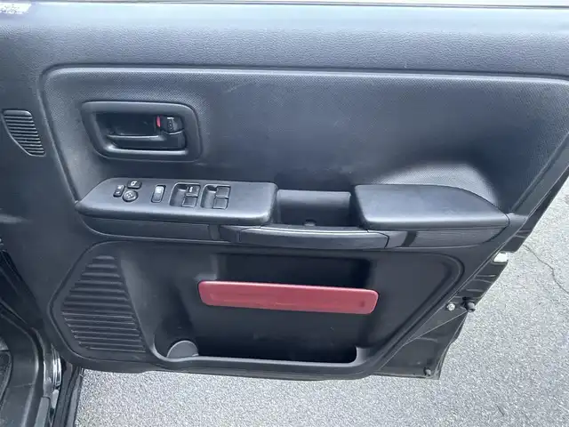 スズキ スペーシア HYBRID X 岡山県 2018(平30)年 7.8万km ブルーイッシュブラックパール3 (株)IDOMが運営する【じしゃロン岡山店】の自社ローン専用車両です。こちらは現金またはオートローンご利用時の価格です。 自社ローンご希望の方は別途その旨お申し付け下さい/・社外ナビゲーション/・バックカメラ/・両側電動スライドドア/・ＥＴＣ/・衝突被害軽減ブレーキ/・オートライト