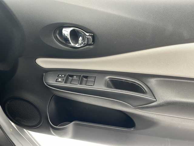 日産 ノート X 沖縄県 2019(平31)年 6.7万km ブリリアントシルバー 純正ナビ（MJ118D-W）/フルセグTV/bluetooth接続/CD/AUX/バックカメラ/ETC/前後ドライブレコーダー/スマートキー/プッシュスタート/オートライト/純正フロアマット/エマージェンシーブレーキ