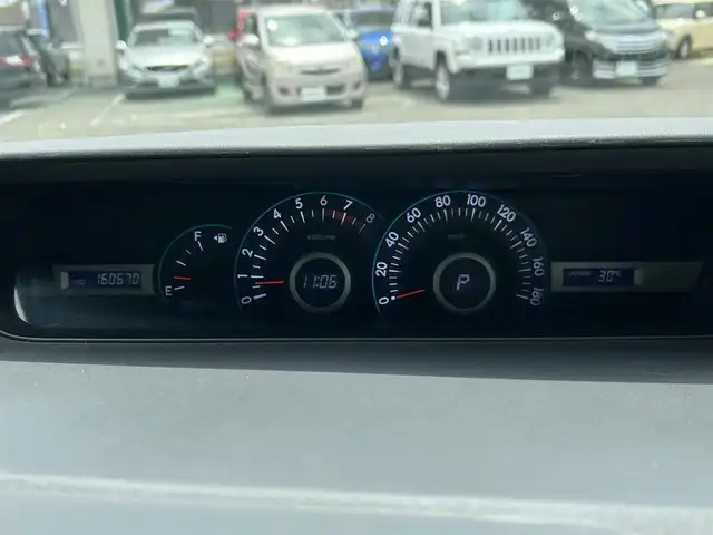 トヨタ ヴォクシー X Lエディション 宮城県 2008(平20)年 16.1万km シルバーM 社外エンジンスターター　//ビルトインＥＴＣ　//純正マット　//社外ナビ（ＤＶＤ，ＴＶ，ＢＴ，ＦＭ，ＡＭ）　//社外ＡＷ冬タイヤ　//純正鉄チン　//片側Pスライド　