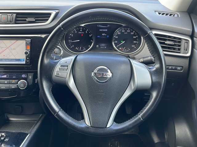 日産 エクストレイル 20X エクストリーマーX 道東・釧路十勝 2014(平26)年 13.4万km バーニングレッド ・4WD/・純正SDナビ/(フルセグ.CD/DVD.BT.FM/AM)/・バックカメラ/・ETC/・電動リアゲート/・横滑り防止/・アイドリングストップ/・革巻きステアリング/・シートヒーター/・ダウンヒルアシスト/・社外AW付冬タイヤ　積込/・LEDヘッドライト/・フォグライト/・オートライト/・純正エンジンスターター/・スマートキー