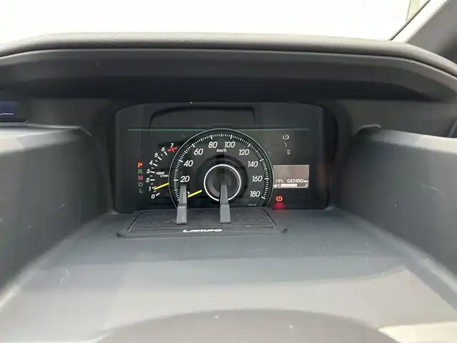 ホンダ ステップワゴン G インターナビコンフォートセレ 埼玉県 2013(平25)年 3.8万km スーパープラチナメタリック 純正ナビ（AM/FM/TV）/バックカメラ/クルーズコントロール/ビルトインＥＴＣ/両側パワースライドドア/純正フロアマット/純正16インチAW/ドアバイザー/オートライト/ヘッドライト/横滑り防止/アイドリングストップ/電動格納ミラー/スマートキー/スペアキー1本/保証書/車両/ナビ取扱説明書