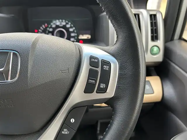 ホンダ ステップワゴン G インターナビコンフォートセレ 埼玉県 2013(平25)年 3.8万km スーパープラチナメタリック 純正ナビ（AM/FM/TV）/バックカメラ/クルーズコントロール/ビルトインＥＴＣ/両側パワースライドドア/純正フロアマット/純正16インチAW/ドアバイザー/オートライト/ヘッドライト/横滑り防止/アイドリングストップ/電動格納ミラー/スマートキー/スペアキー1本/保証書/車両/ナビ取扱説明書