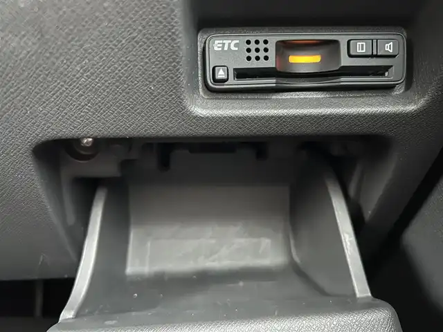 ホンダ ステップワゴン G インターナビコンフォートセレ 埼玉県 2013(平25)年 3.8万km スーパープラチナメタリック 純正ナビ（AM/FM/TV）/バックカメラ/クルーズコントロール/ビルトインＥＴＣ/両側パワースライドドア/純正フロアマット/純正16インチAW/ドアバイザー/オートライト/ヘッドライト/横滑り防止/アイドリングストップ/電動格納ミラー/スマートキー/スペアキー1本/保証書/車両/ナビ取扱説明書