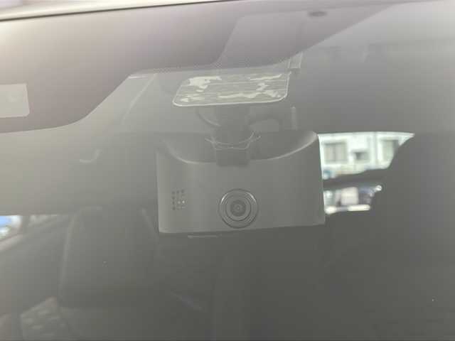 トヨタ プリウス ＰＨＶ S ナビパッケージ 栃木県 2017(平29)年 1.5万km ホワイト 純正ナビ/（BT/フルセグ/USB/AM/FM）/衝突軽減システム/車線逸脱抑制機能/横滑り防止/クルーズコントロール/電動格納ミラー/ステアリングヒーター/前席シートヒーター/ビルトインETC2.0/ドライブレコーダー/ステアリングスイッチ/純正フロアマット/フォグライト/ISOFIX/プッシュスタート/スマートキー