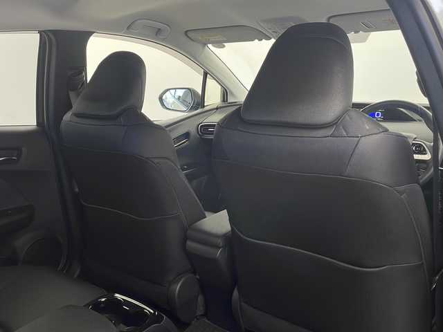 トヨタ プリウス ＰＨＶ S ナビパッケージ 栃木県 2017(平29)年 1.5万km ホワイト 純正ナビ/（BT/フルセグ/USB/AM/FM）/衝突軽減システム/車線逸脱抑制機能/横滑り防止/クルーズコントロール/電動格納ミラー/ステアリングヒーター/前席シートヒーター/ビルトインETC2.0/ドライブレコーダー/ステアリングスイッチ/純正フロアマット/フォグライト/ISOFIX/プッシュスタート/スマートキー