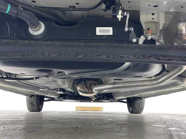 スズキ ラパン L 愛知県 2024(令6)年 0.3万km トラッドカーキメタリック 禁煙車/純正7インチナビ/(フルセグTV/CD/DVD/USB/Bluetooth)/バックカメラ/スズキセーフティシステム/・衝突軽減ブレーキ/・車線逸脱警報/・アイドリングストップ/後部コーナーセンサー/シートヒーター/ステアリングリモコン/電動格納ミラー/ドアバイザー/プッシュスタート/スマートキー/LEDヘッドライト/オートライト/盗難防止装置