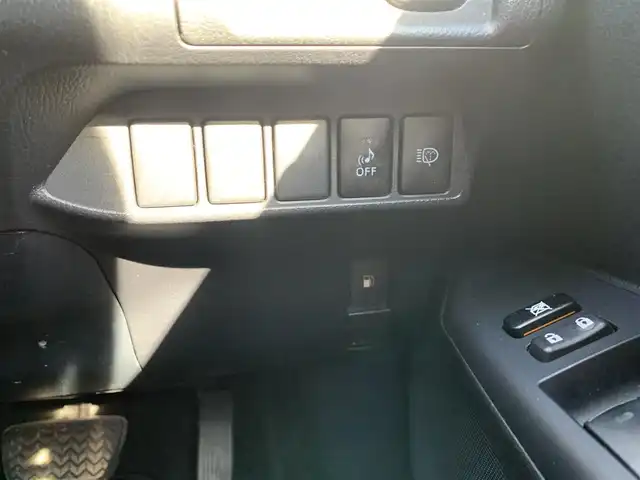 レクサス ＣＴ 200h バージョンC 大分県 2013(平25)年 5万km ブラック ・純正HDDナビ/・フルセグ/・バックカメラ/・純正ビルトインETC/・サンルーフ/・パドルシフト