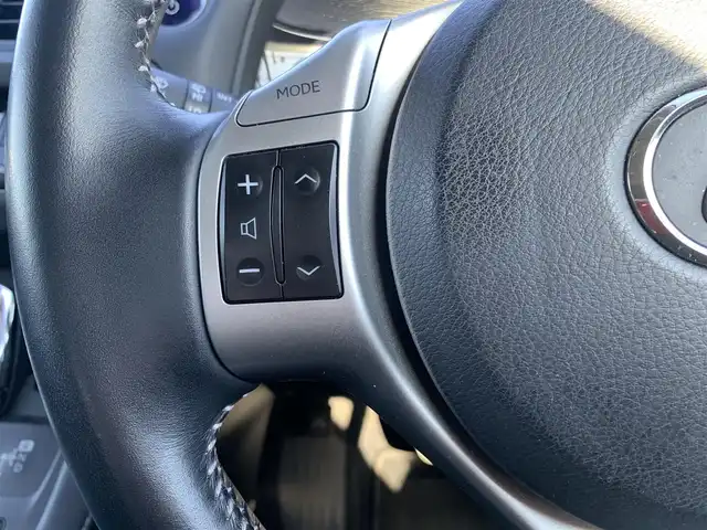 レクサス ＣＴ 200h バージョンC 大分県 2013(平25)年 5万km ブラック ・純正HDDナビ/・フルセグ/・バックカメラ/・純正ビルトインETC/・サンルーフ/・パドルシフト