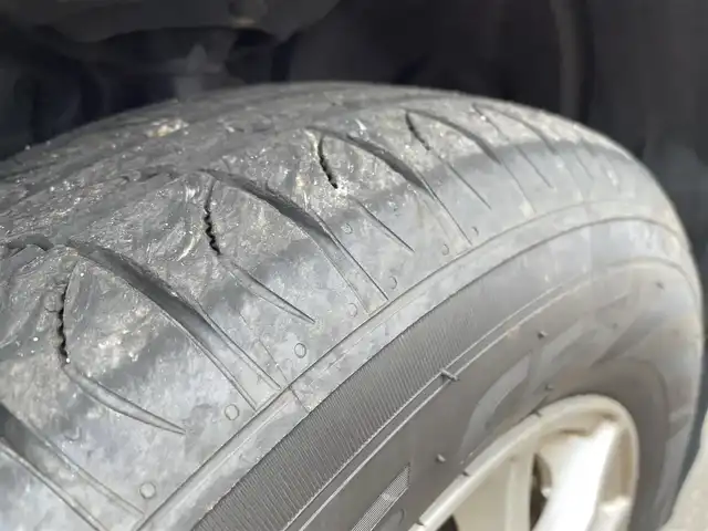 ホンダ フリード G ジャストセレクション 福島県 2011(平23)年 9.4万km ポリッシュドメタルメタリック 社外メモリーナビ/CD/DVD/SD/USB/BT/フルセグTV/社外フリップダウンモニター/片側パワースライドドア/オートライト/キセノンライト/ドアバイザー/フロアマット/キーレス/ETC