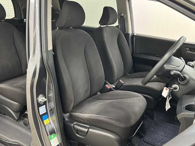 ホンダ フリード G ジャストセレクション 長崎県 2011(平23)年 9.4万km ポリッシュドメタルメタリック ストラーダHDDナビ/・DVD/・フルセグ/アルパインフリップダウンモニター/左側パワースライドドア/オートライト/キセノンライト/ドアバイザー/フロアマット/キーレス/ETC/電格ウィンカーミラー