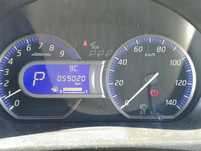 日産 デイズ ハイウェイスターG ターボ 茨城県 2014(平26)年 5.9万km ホワイトパール 純正ナビ/【CD・TV・SD・iPod・ラジオ・USB・ウォークマン・VTR・AUX】/全方位カメラ/ETC/オートライト/Fフォグ/キセノンライト/オートエアコン/横滑り防止装置/純正フロアマット/純正アルミホイール/電格ミラー/ウインカーミラー/ドアバイザー