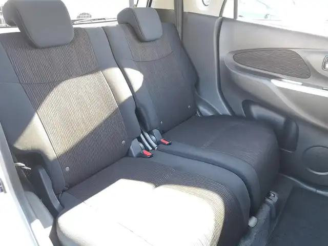 日産 デイズ ハイウェイスターG ターボ 茨城県 2014(平26)年 5.9万km ホワイトパール 純正ナビ/【CD・TV・SD・iPod・ラジオ・USB・ウォークマン・VTR・AUX】/全方位カメラ/ETC/オートライト/Fフォグ/キセノンライト/オートエアコン/横滑り防止装置/純正フロアマット/純正アルミホイール/電格ミラー/ウインカーミラー/ドアバイザー