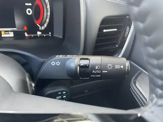 日産 エクストレイル G e－4ORCE 宮城県 2024(令6)年 1.4万km ゴールドⅡ 色コード：XEW　(シェルブロンド/スーパーブラック)//ワンオーナー//プロパイロット//パーキングアシスト//デジタルインナーミラー//純正メモリナビ//AM/FM/USB/BT/フルセグテレビ/スマートフォン連携//前席パワーシート/ステアリングヒーター//全席シートヒーター//アラウンドビューモニター//レーダークルーズコントロール//ブラインドスポットモニター//車線逸脱警報//パワーバックドア//ヘッドアップディスプレイ//AC100V//ワイヤレス充電//純正ドライブレコーダー前後//スマートキーx2