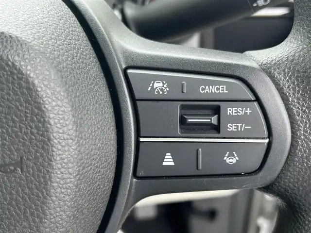 ホンダ Ｎ ＢＯＸ 愛知県 2024(令6)年 1.2万km プラチナホワイトパール /純正メモリナビ//純正フルセグTV//AM/FM/TV/BT/iPod/USB//バックカメラ//ETC//両側パワースライドドア//Honda SENSING//追従機能付きクルーズコントロール//衝突被害軽減ブレーキ//踏み間違い衝突軽減システム//先行発進お知らせ機能//踏外逸脱抑制機能//歩行者事故低減ステアリング//標識認識機能//オートハイビーム//パーキングセンサーシステム//レーンアシスト//電動パーキングブレーキ//オートマチックブレーキホールド//ECONスイッチ//ヘッドライトレベリングダイヤル//コンビニフック付きシートバックテーブル//オートリトラミラー//純正LEDオートライト//純正フロアマット//スライドドアウィンドウサンシェード//ドアバイザー//ISOFIX//イモビライザー//スマートキー//スペアキー1本//ダブル/サイド/カーテンエアバック//取扱説明書//保証書