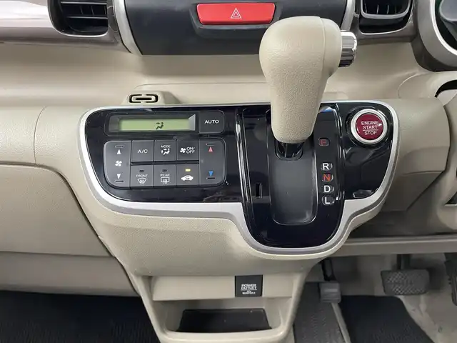 ホンダ Ｎ ＢＯＸ 2トーン SSパッケージ 大分県 2014(平26)年 8.3万km プレミアムブロンズパール 社外SDナビ（CNRE04D）/Bluetooth/CD/DVD/フルセグ/両側パワースライドドア/純正アルミホイル14インチ/純正フロアマット/バックカメラ/アイドリングストップ/プッシュスタート/スマートキー/スペアキー/ベンチシート/ETC/ステアリングスイッチ/取扱説明書