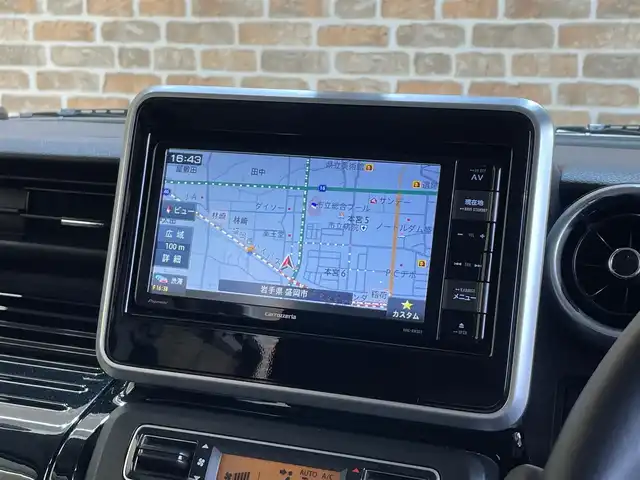 スズキ スペーシア カスタム HYBRID XS ターボ 岩手県 2020(令2)年 1.5万km ピュアホワイトP ４WD/マイルドハイブリッド/ターボ/両側パワースライドドア/デュアルセンサーブレーキサポート/車線逸脱警報/誤発進抑制機能/リヤパーキングセンサー/ハイビームアシスト/前席シートヒーター/社外ナビ/（CD/DVD/SD/ワンセグ）/オートエアコン/オートライト/LEDヘッドライト