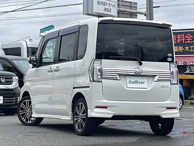 ダイハツ タント カスタム RS トップED SA Ⅲ 愛知県 2018(平30)年 6.4万km パールホワイトⅢ /禁煙車//社外メモリーナビ(パナソニック　CN-RE05D)//フルセグ/SD/BT/CD/DVD//バックカメラ//ETC//両側パワースライドドア//ドライブレコーダー(ユピテル　DRY-FH52WG)//スマートアシストIII//ターボ車//スペアスマートキー//フロアマット//ドアバイザー//ハーフレザーシート//純正15インチアルミ//2列目サンシェード//シートヒーター//LEDヘッドランプ//オートLEDヘッドライト//オートマチックハイビーム//アイドリングストップ//横滑り防止装置//盗難防止システム//本革巻きステアリング//ステアリングスイッチ//電動格納ミラー//シートリフター//フォグランプ//取扱説明書