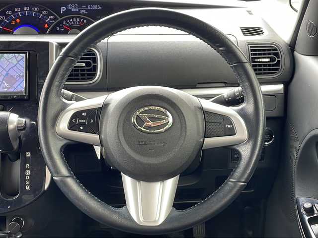ダイハツ タント カスタム RS トップED SA Ⅲ 愛知県 2018(平30)年 6.4万km パールホワイトⅢ /禁煙車//社外メモリーナビ(パナソニック　CN-RE05D)//フルセグ/SD/BT/CD/DVD//バックカメラ//ETC//両側パワースライドドア//ドライブレコーダー(ユピテル　DRY-FH52WG)//スマートアシストIII//ターボ車//スペアスマートキー//フロアマット//ドアバイザー//ハーフレザーシート//純正15インチアルミ//2列目サンシェード//シートヒーター//LEDヘッドランプ//オートLEDヘッドライト//オートマチックハイビーム//アイドリングストップ//横滑り防止装置//盗難防止システム//本革巻きステアリング//ステアリングスイッチ//電動格納ミラー//シートリフター//フォグランプ//取扱説明書