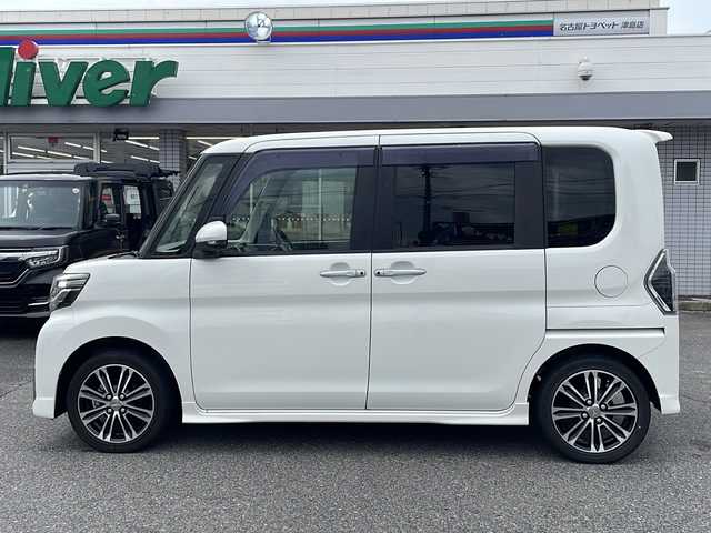 ダイハツ タント カスタム RS トップED SA Ⅲ 愛知県 2018(平30)年 6.4万km パールホワイトⅢ /禁煙車//社外メモリーナビ(パナソニック　CN-RE05D)//フルセグ/SD/BT/CD/DVD//バックカメラ//ETC//両側パワースライドドア//ドライブレコーダー(ユピテル　DRY-FH52WG)//スマートアシストIII//ターボ車//スペアスマートキー//フロアマット//ドアバイザー//ハーフレザーシート//純正15インチアルミ//2列目サンシェード//シートヒーター//LEDヘッドランプ//オートLEDヘッドライト//オートマチックハイビーム//アイドリングストップ//横滑り防止装置//盗難防止システム//本革巻きステアリング//ステアリングスイッチ//電動格納ミラー//シートリフター//フォグランプ//取扱説明書
