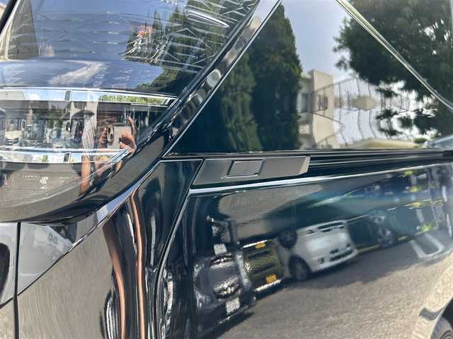 トヨタ ヴォクシー ハイブリッド S－Z 東京都 2024(令6)年 0.4万km アティチュードブラックマイカ ワンオーナー/純正10.5インチナビ/フルセグTV/DVD/Bluetoothオーディオ/純正13.2インチ有機EL後席ディスプレイ/（V14T-R72R）/快適利便パッケージHigh/レーダークルーズコントロール/Toyota Safety Sense/ビルトインETC2.0/純正前後ドライブレコーダー/（TZ-DR210）/取扱説明書/保証書/スペアキー1本