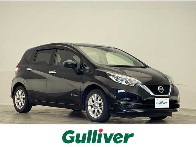 日産 ノート e－パワー X Vセレクション 滋賀県 2020(令2)年 5.4万km スーパーブラック 純正ナビ/Bluetooth/CD/DVD/SD/フルセグTV/レーンキープアシスト/衝突軽減ブレーキ/全方位カメラ/デジタルインナーミラー/ドラレコ/LEDヘッドライト/オートハイビーム/ETC/スペアキー1本